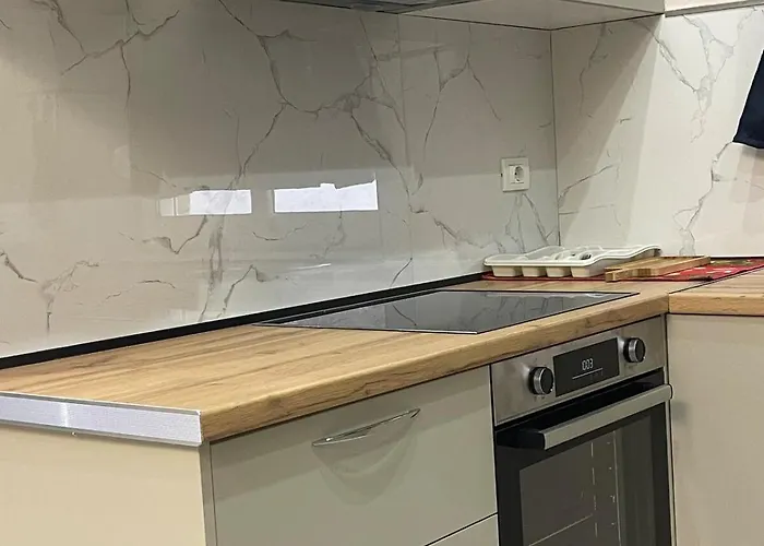 The Star House * 波格拉德茨